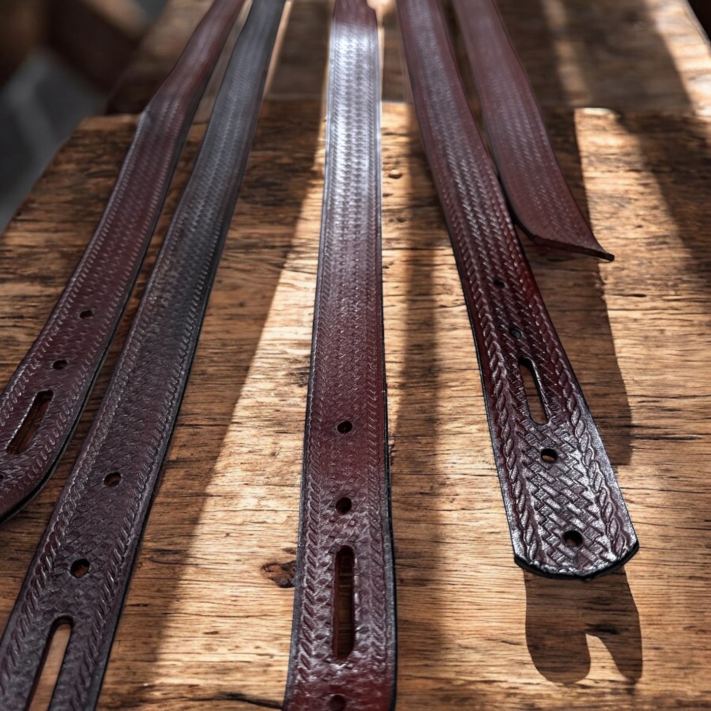 Rustic Basket Weave Mahogany Antique Belt